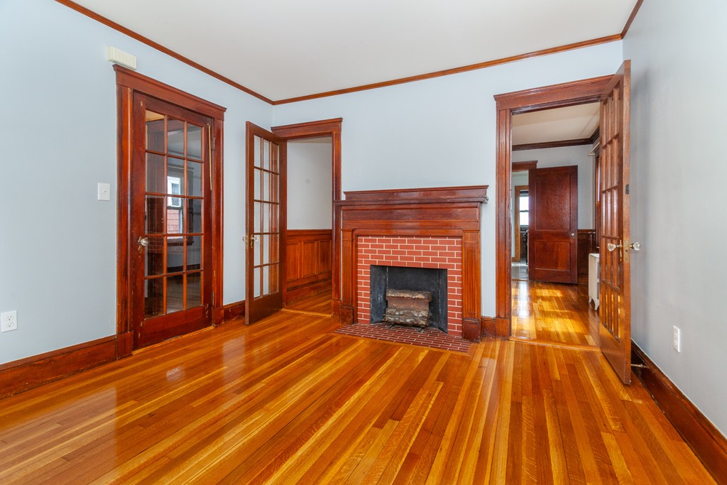18-20 Laban Pratt Road, Unit 2 Boston, MA 02122 - Photo 3 of 10