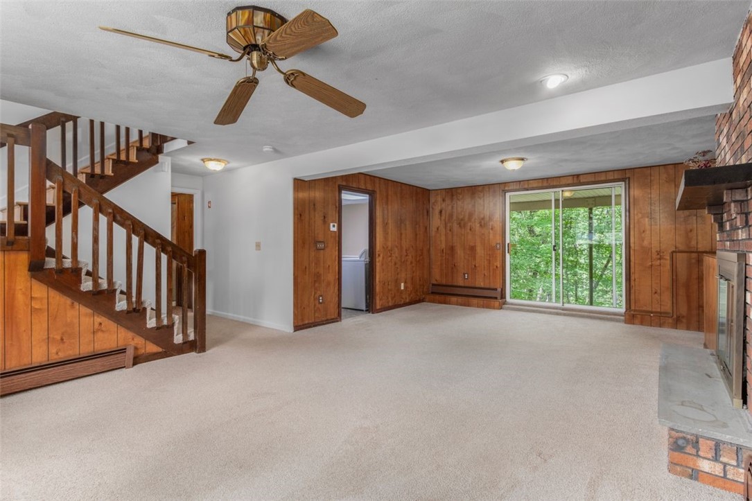 123 Hines Farm Road Cranston, RI 02921 - Photo 27 of 38