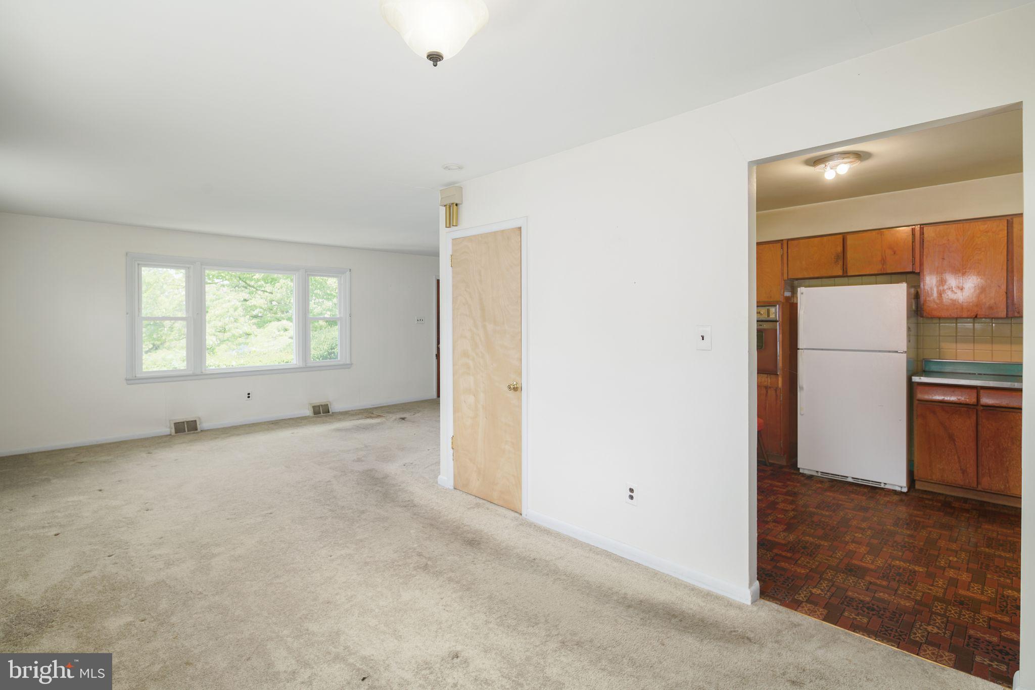 54 Home Road Hatboro, PA 19040 - Photo 5 of 27