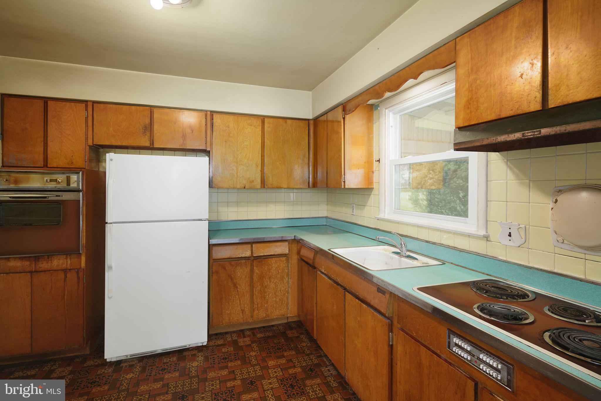 54 Home Road Hatboro, PA 19040 - Photo 6 of 27