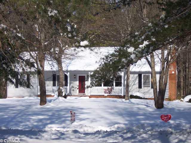 19236 Turkey Road Rockville, VA 23146 - Photo 1 of 12 Patio/Deck - REAR TWO LEVEL DECK