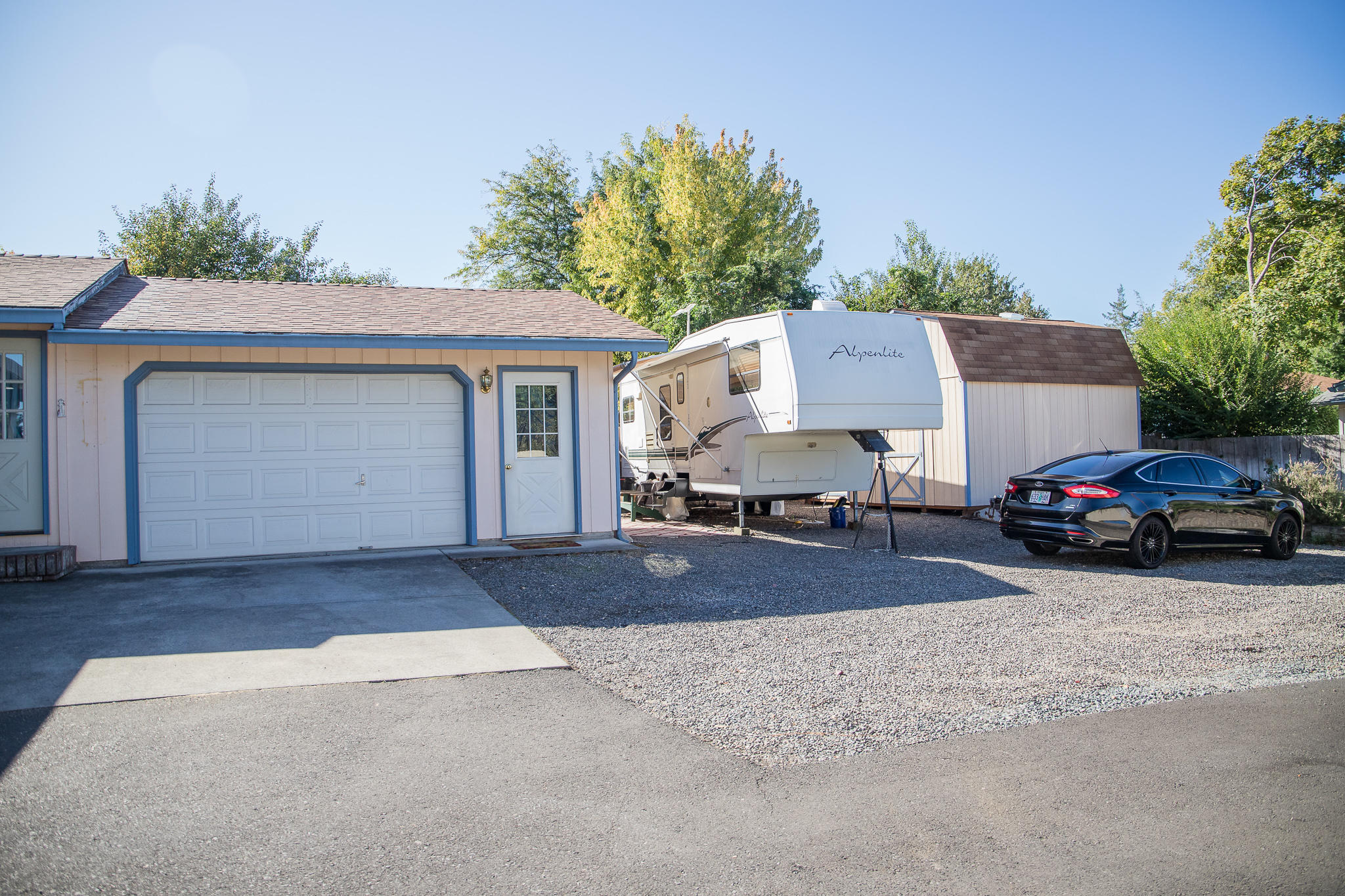 1992 Spring Street Medford, OR 97504 - Photo 37 of 37 RV parking with dump