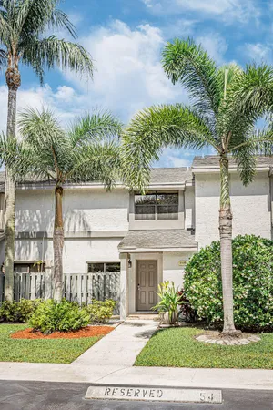 $314,000 | 3335 Carambola Circle South, Coconut Creek, FL 33066