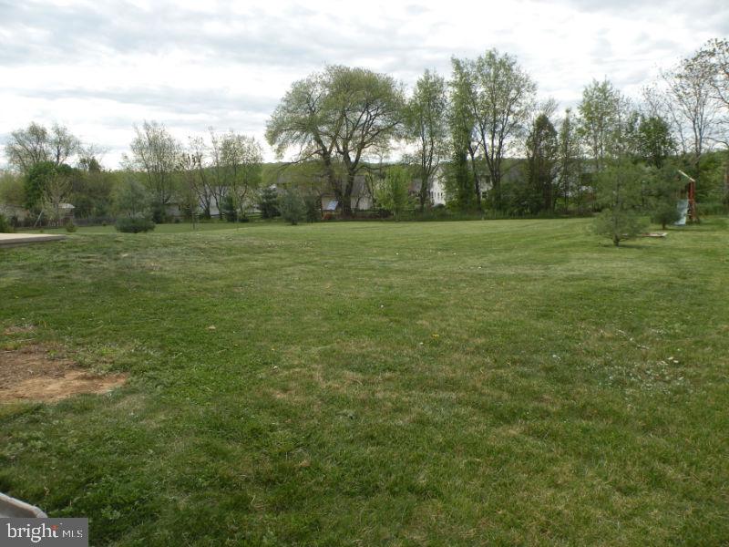 472 Royal Road Palmyra, PA 17078 - Photo 7 of 25 Gallery Image 7