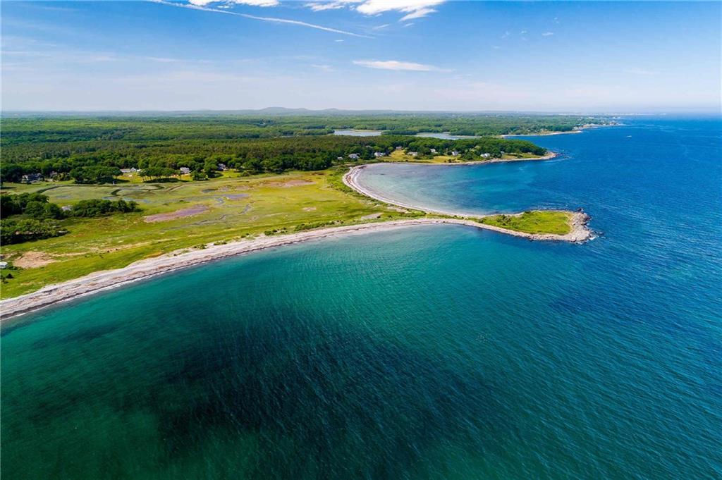 14 Seapoint Road Kittery Point, ME 03905 - Photo 34 of 35 Walk to Seapoint and Crescent Beach...