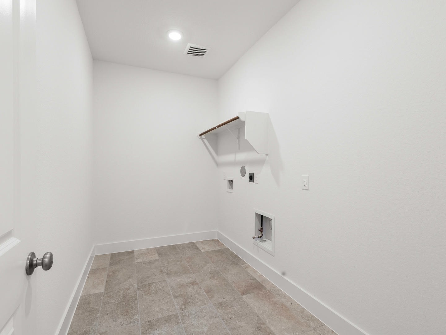 7401 Hawk Crst Drive Fulshear, TX 77441 - Photo 20 of 35 Pecan Ridge_Villa_Bolivar_HighPlains_4_Mudroom_01