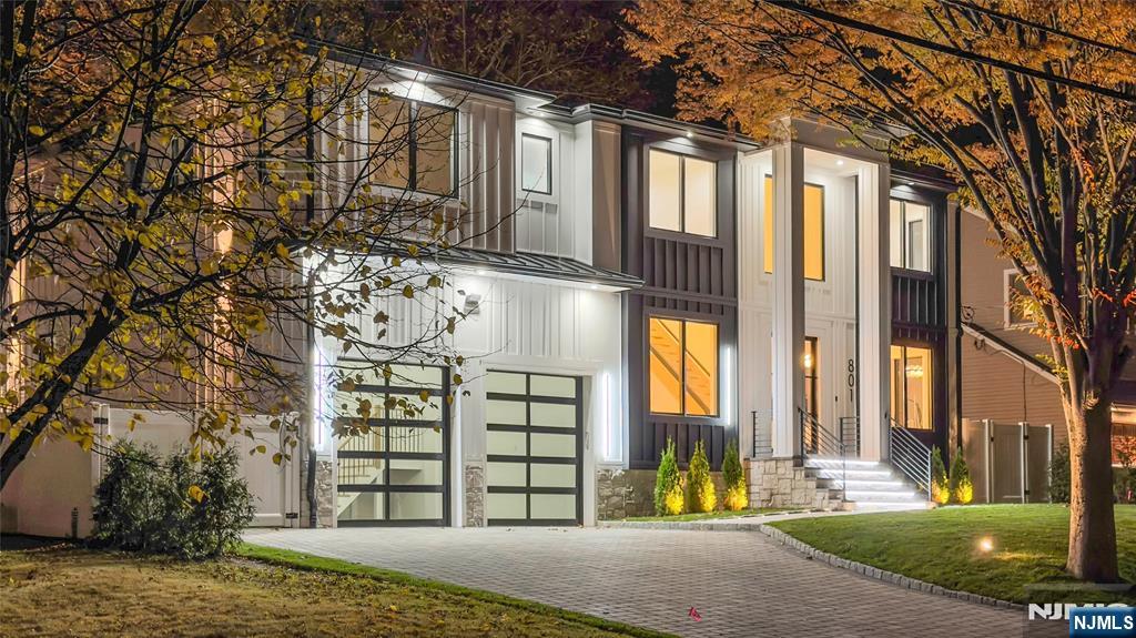 801 Godwin Road Paramus, NJ 07652 - Photo 1 of 50