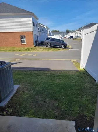 $2,200 | 7386 Pebble Lake Drive, Mechanicsville, VA 23111