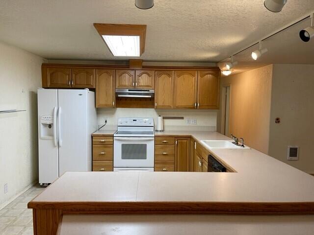 152039 Conestoga Road La Pine, OR 97739 - Photo 10 of 33 6
