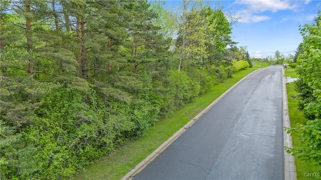 $70,000 | 6002 Sewickley Drive, De Witt, NY 13078