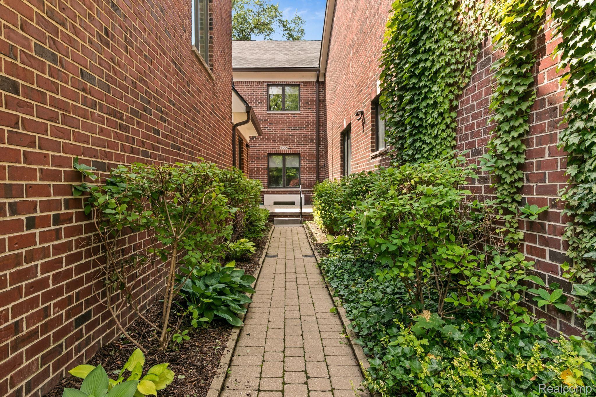 500 Southfield Road Birmingham, MI 48009 - Photo 1 of 33 Gallery Image 1