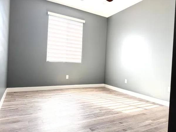 $1,999 | 1406 East Cinnabar Avenue, Phoenix, AZ 85020