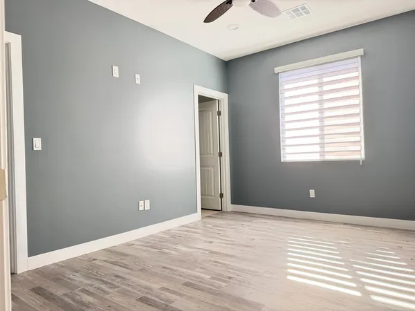 $1,999 | 1406 East Cinnabar Avenue, Phoenix, AZ 85020