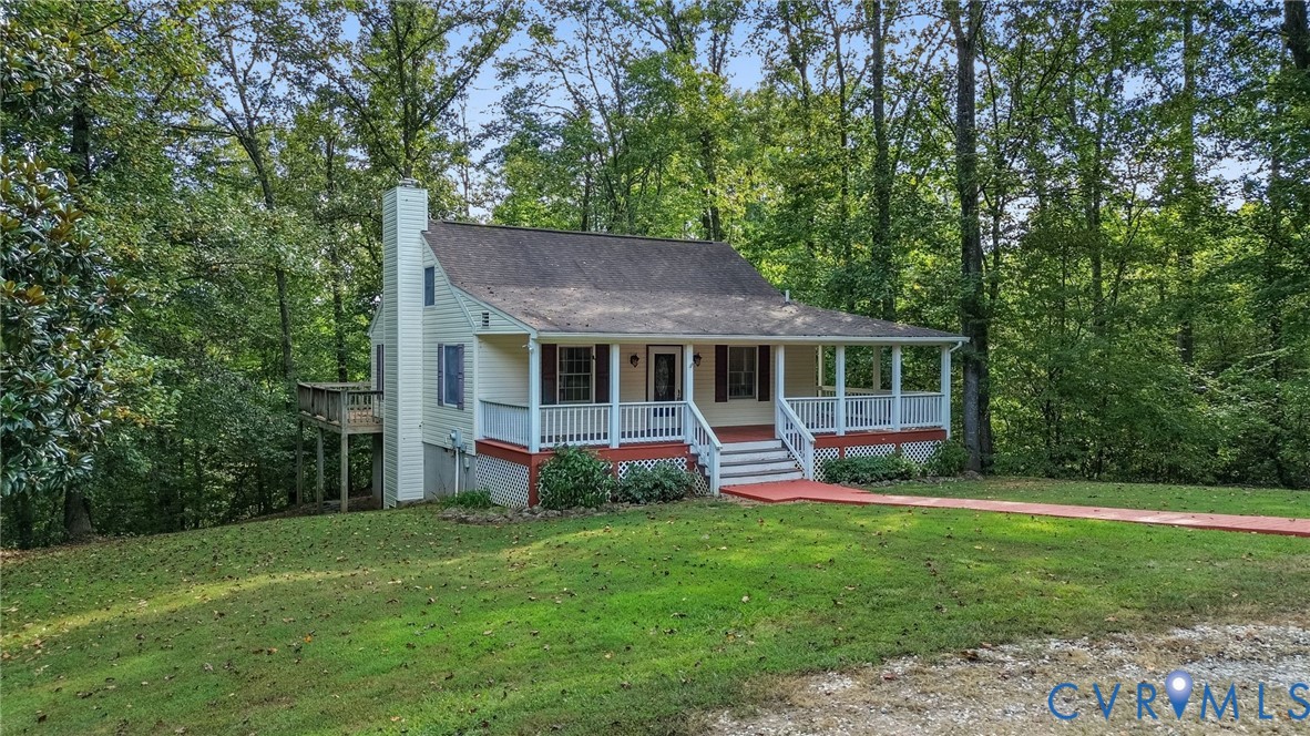 71 Old Mill Road Dillwyn, VA 23936 - Photo 2 of 31 Charming Cape Cod nestled on 4 peaceful acres over