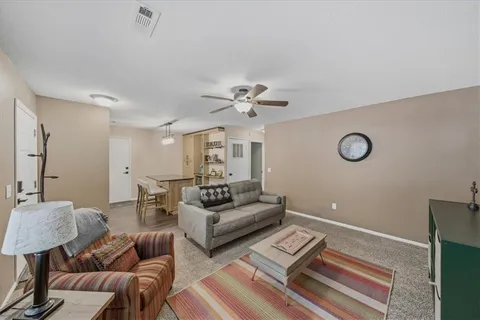 $224,500 | 11417 West 77th Place, Shawnee, KS 66214