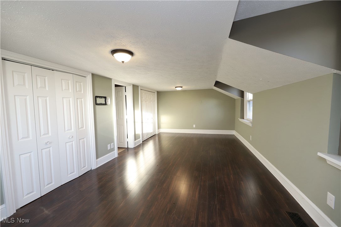 6880 Wadsworth Road Medina, OH 44256 - Photo 14 of 26