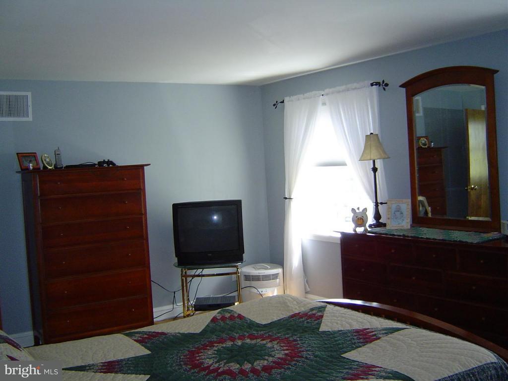 155 Owl Hill Road Lititz, PA 17543 - Photo 10 of 23
