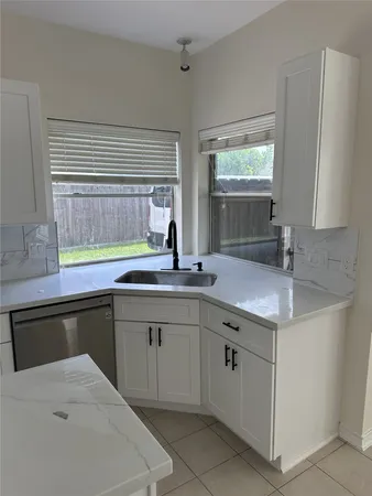 $3,500 | 4510 Chestnut Meadow Drive, Sugar Land, TX 77479