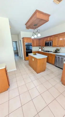 $3,500 | 4510 Chestnut Meadow Drive, Sugar Land, TX 77479