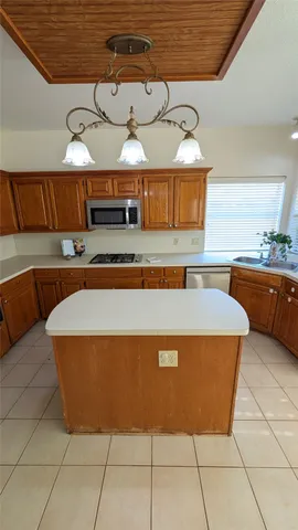 $3,500 | 4510 Chestnut Meadow Drive, Sugar Land, TX 77479