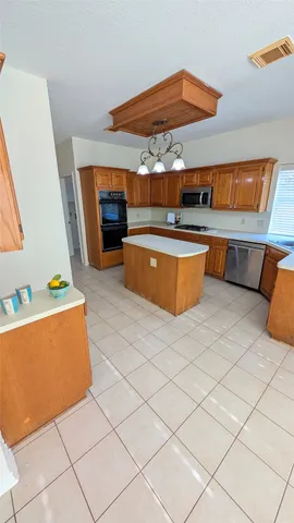 $3,500 | 4510 Chestnut Meadow Drive, Sugar Land, TX 77479