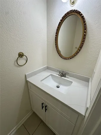 $3,500 | 4510 Chestnut Meadow Drive, Sugar Land, TX 77479