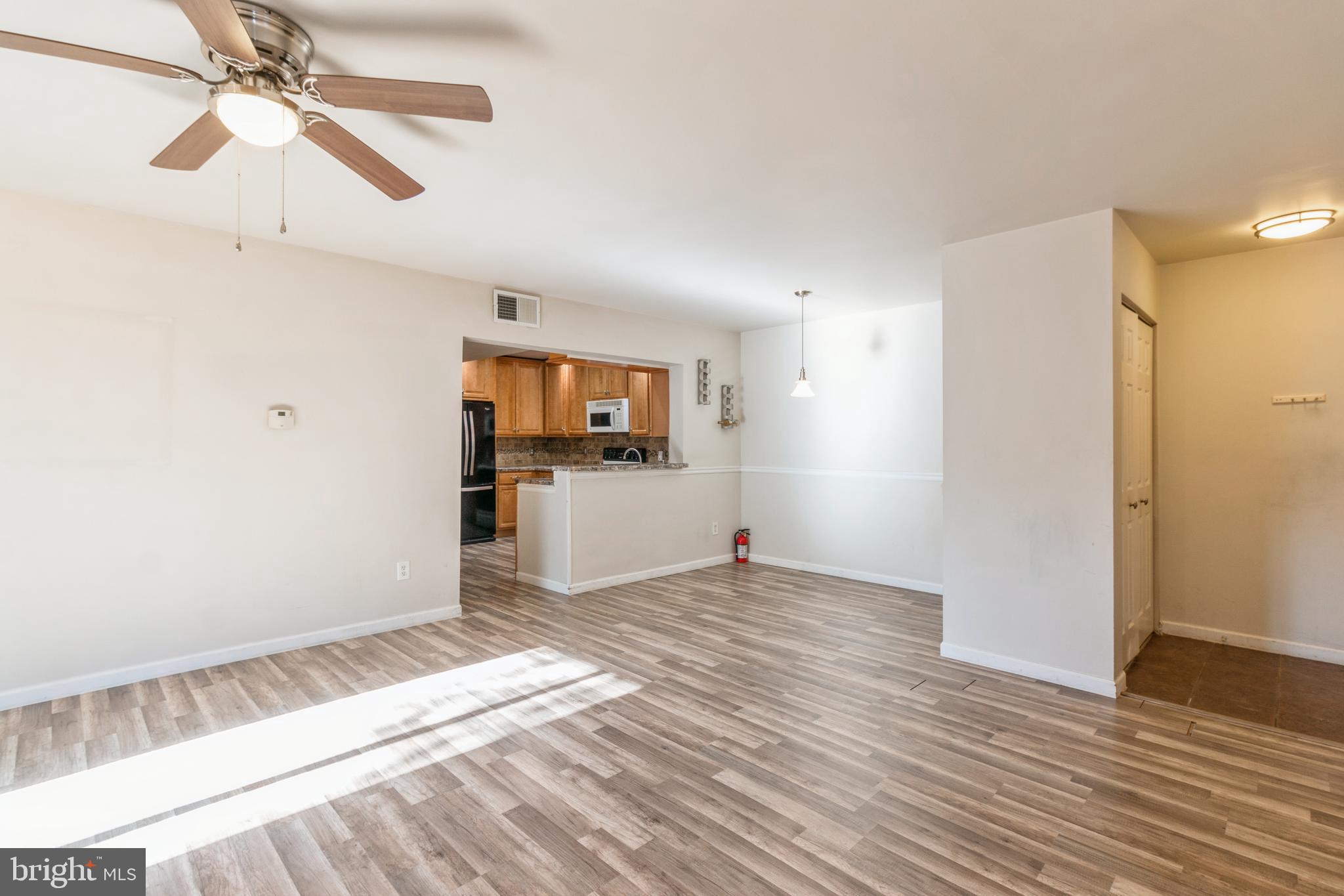 25 Church Road, Unit 3 Maple Shade, NJ 08052 - Photo 9 of 25 Gallery Image 9