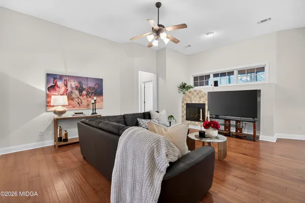 $319,900 | 122 Shadow Lawn Drive, Byron, GA 31008