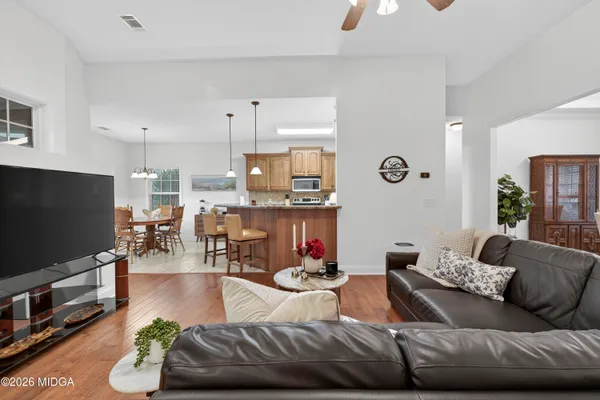 $319,900 | 122 Shadow Lawn Drive, Byron, GA 31008