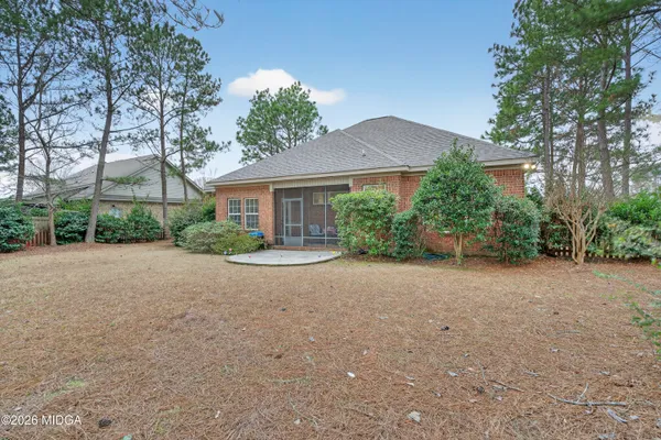 $319,900 | 122 Shadow Lawn Drive, Byron, GA 31008