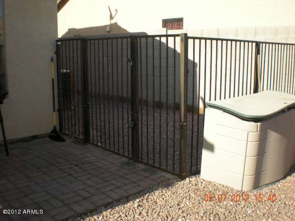 1119 West Darrel Road Phoenix, AZ 85041 - Photo 5 of 22 BackyardDogRun