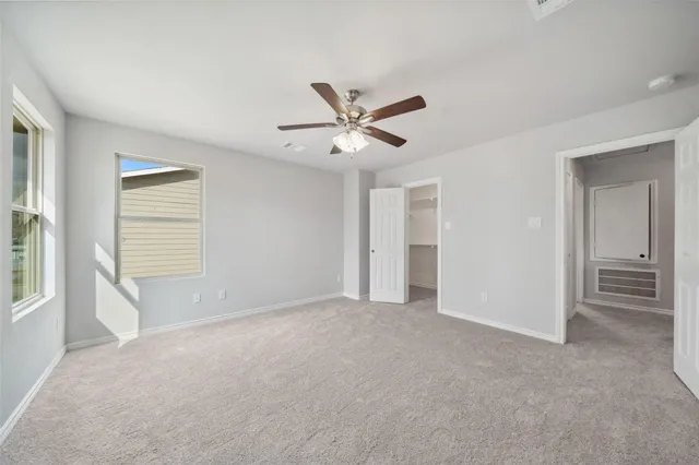 $1,900 | 515 16th Street, Hempstead, TX 77445