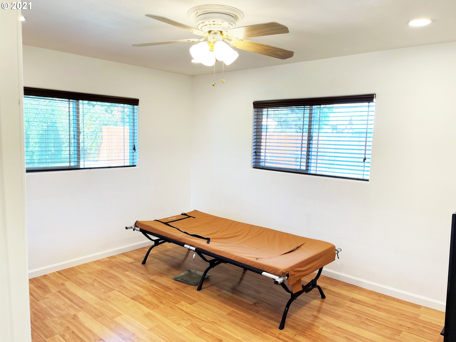 957 East Ridgeway Avenue Hermiston, OR 97838 - Photo 15 of 23 Gallery Image 15