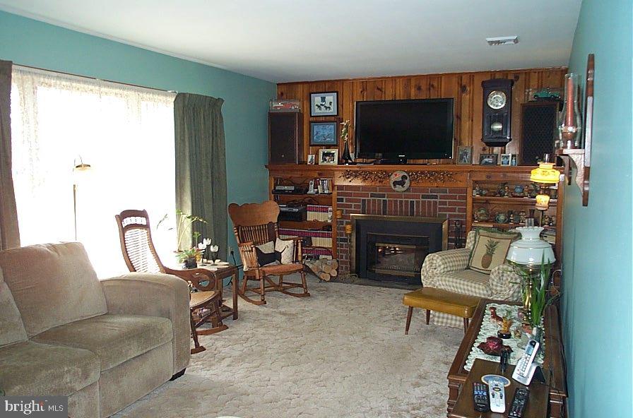 1230 Malleable Road Columbia, PA 17512 - Photo 2 of 16 Gallery Image 2