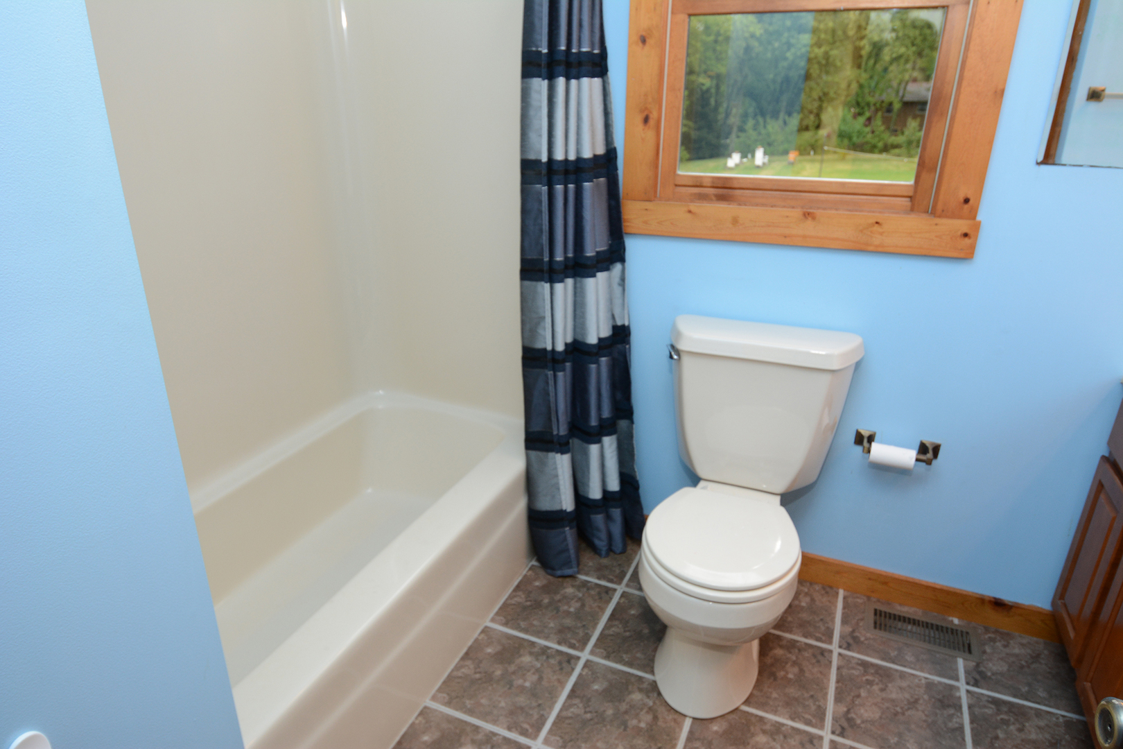 44W290 Plank Road Hampshire, IL 60140 - Photo 22 of 31 a bathroom with a toilet and a shower