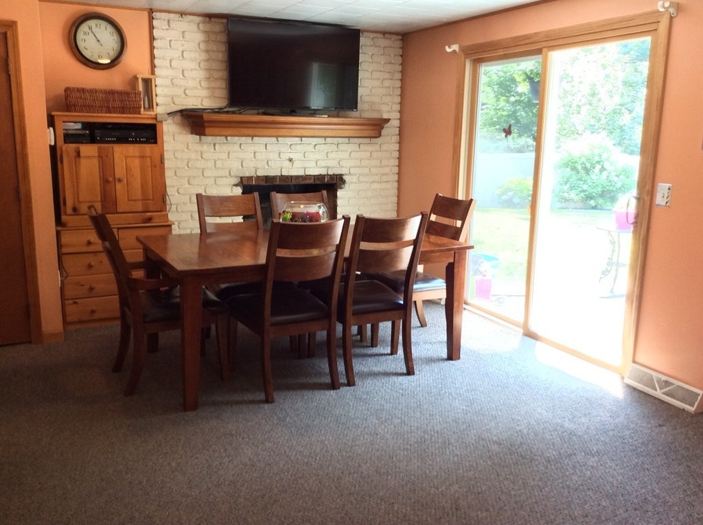 8 Long Meadow Road Chelmsford, MA 01824 - Photo 6 of 17