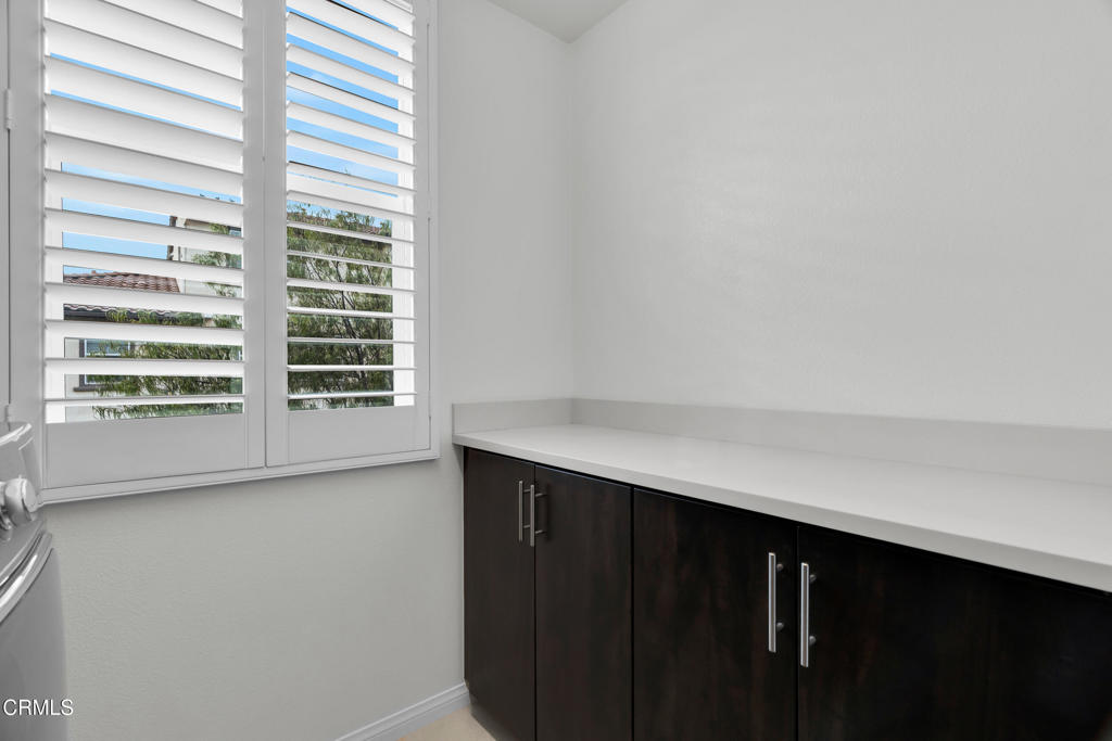 900 North Primrose Lane, Unit A Azusa, CA 91702 - Photo 33 of 55 a kitchen with a sink and a window