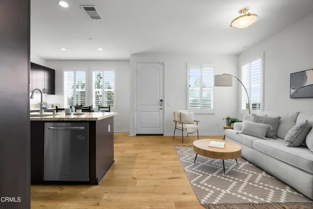 $775,000 | 900 North Primrose Lane, Unit A, Azusa, CA 91702