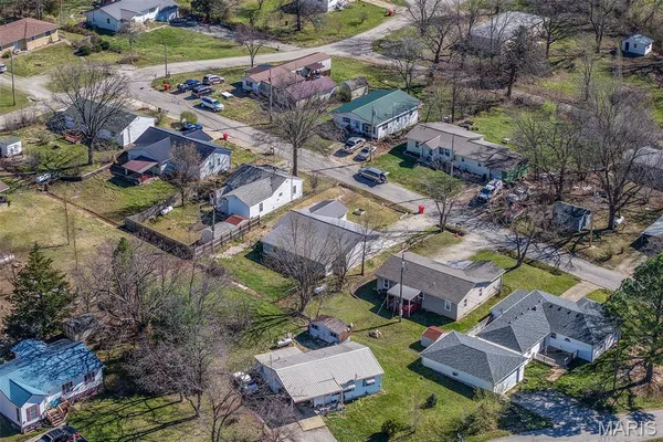 $197,500 | 205 South Waller Street, Crocker, MO 65452
