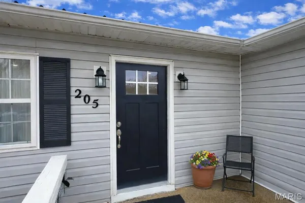 $197,500 | 205 South Waller Street, Crocker, MO 65452