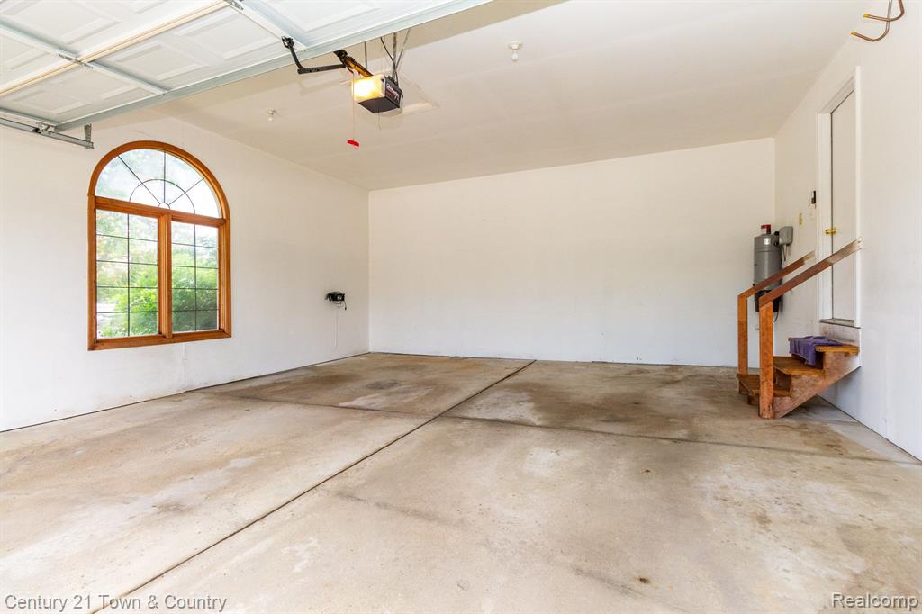 186 Windrift Rochester Hills, MI 48307 - Photo 41 of 46