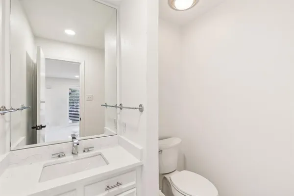 $5,500 | 10541 Berry Knoll Drive, Dallas, TX 75230
