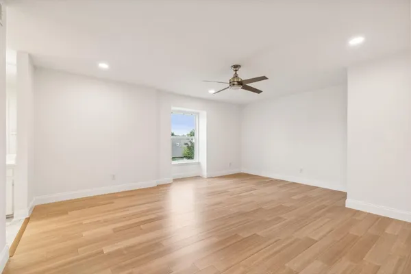 $5,500 | 10541 Berry Knoll Drive, Dallas, TX 75230