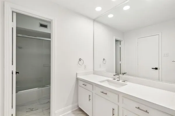 $5,500 | 10541 Berry Knoll Drive, Dallas, TX 75230