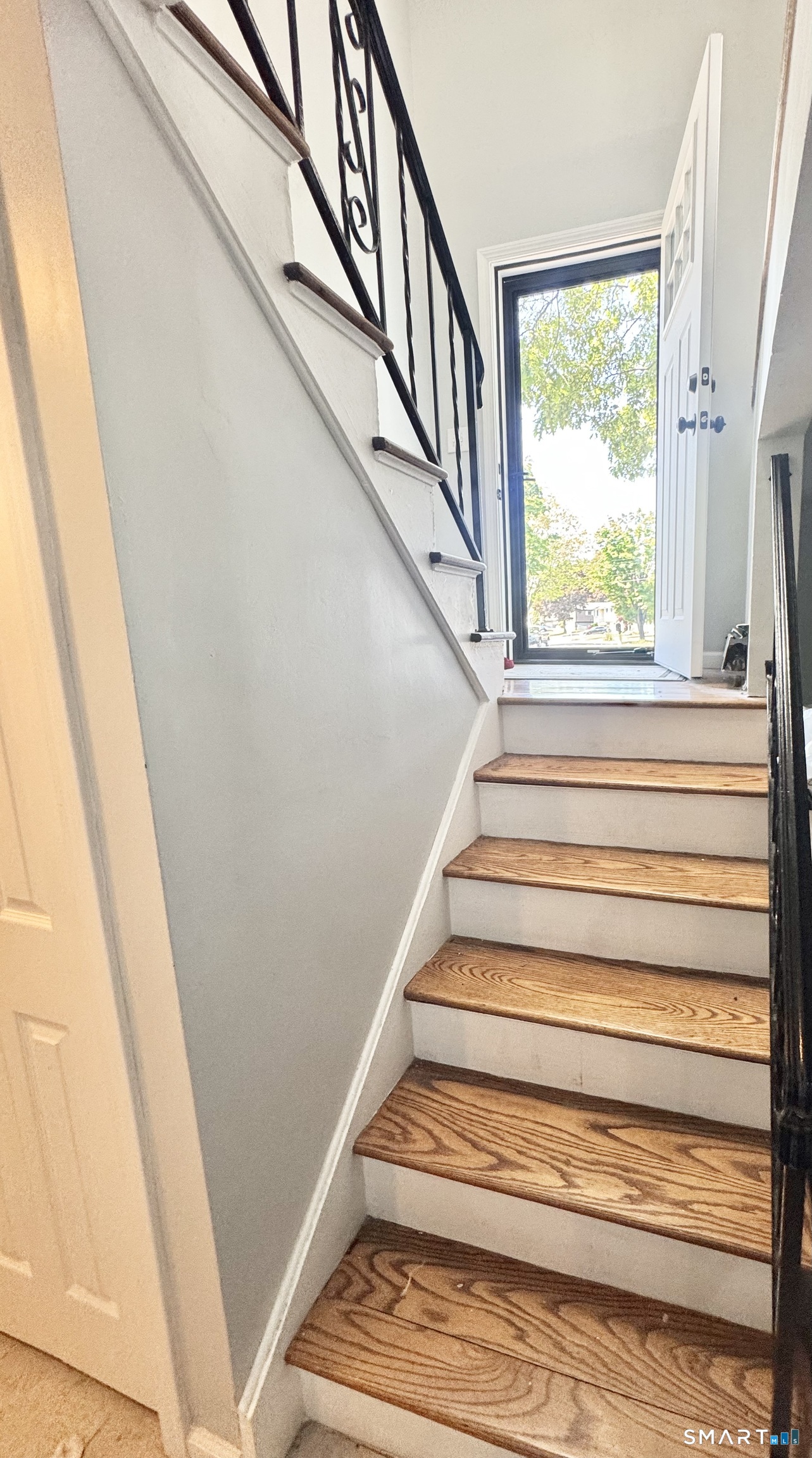 2 Heather Road Hamden, CT 06518 - Photo 27 of 36