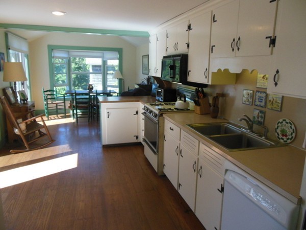 1835 Main Road Westport, MA 02791 - Photo 10 of 23 Gallery Image 10