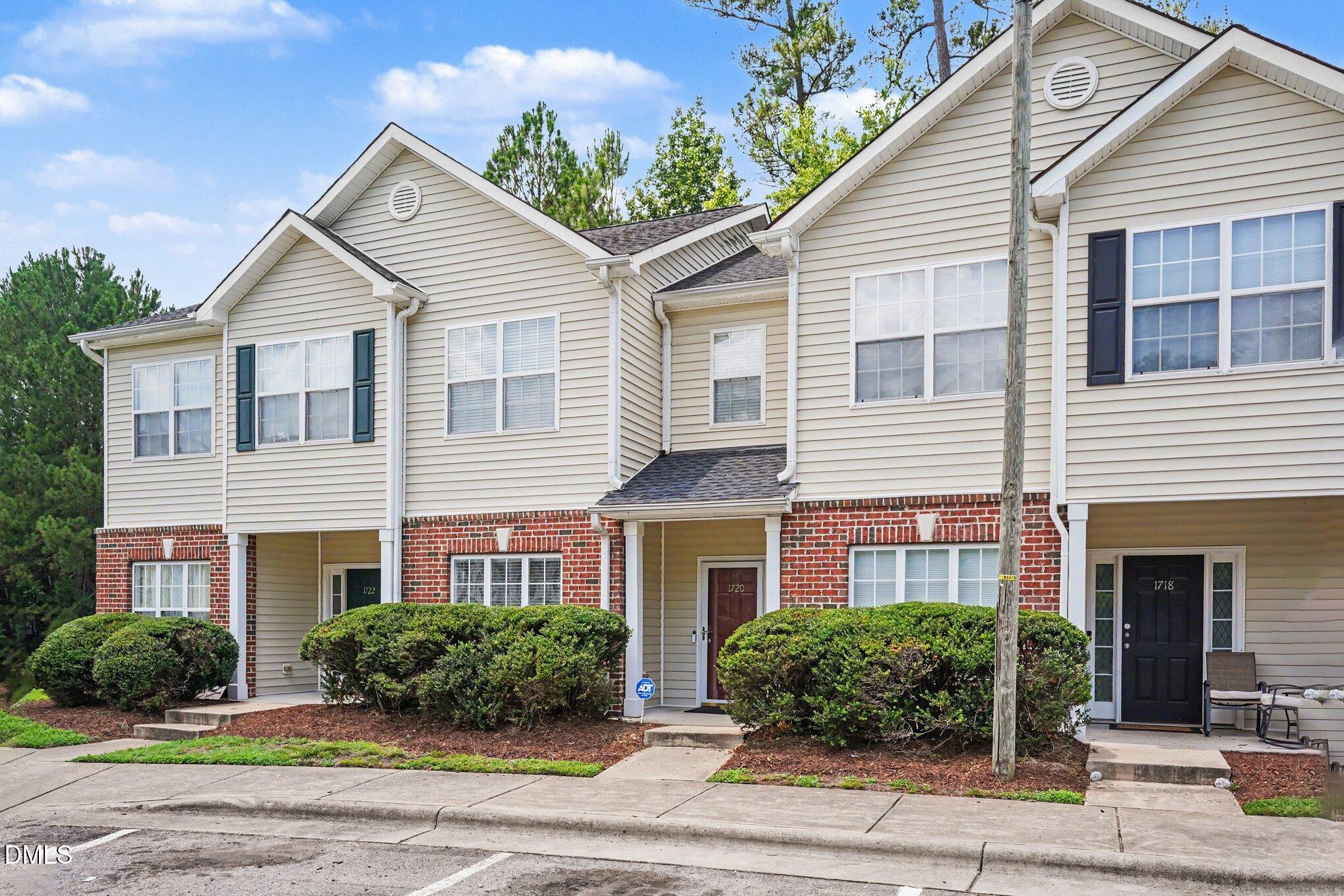 1720 Talon Ridge Way Raleigh, NC 27610 - Photo 3 of 16 003_file_4784