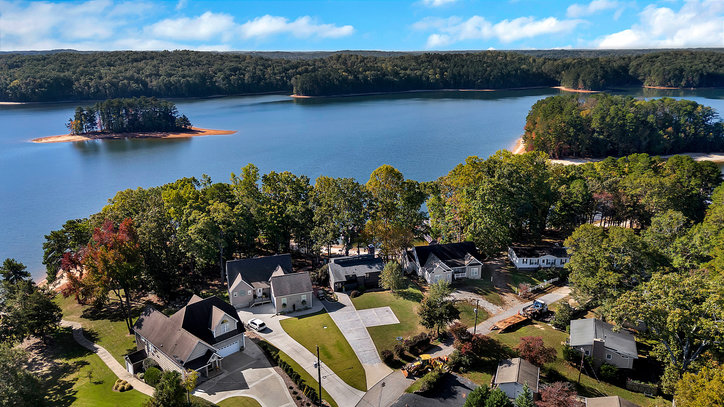 245 Inlet Point Road Fair Play, SC 29643 - Photo 43 of 49 Aerial view