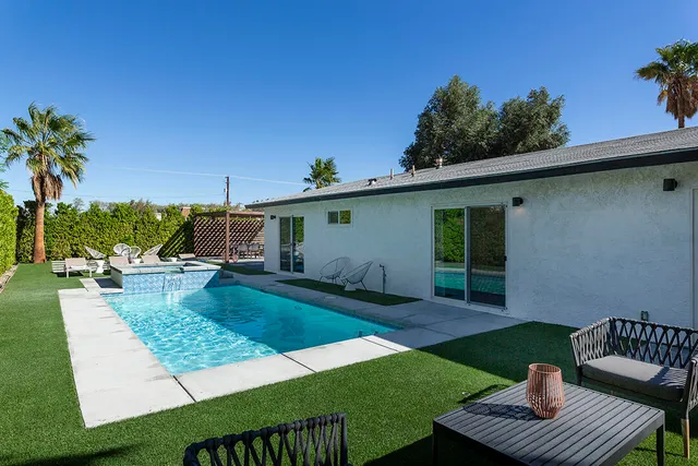 $985,000 | 3095 North Chuperosa Road, Palm Springs, CA 92262