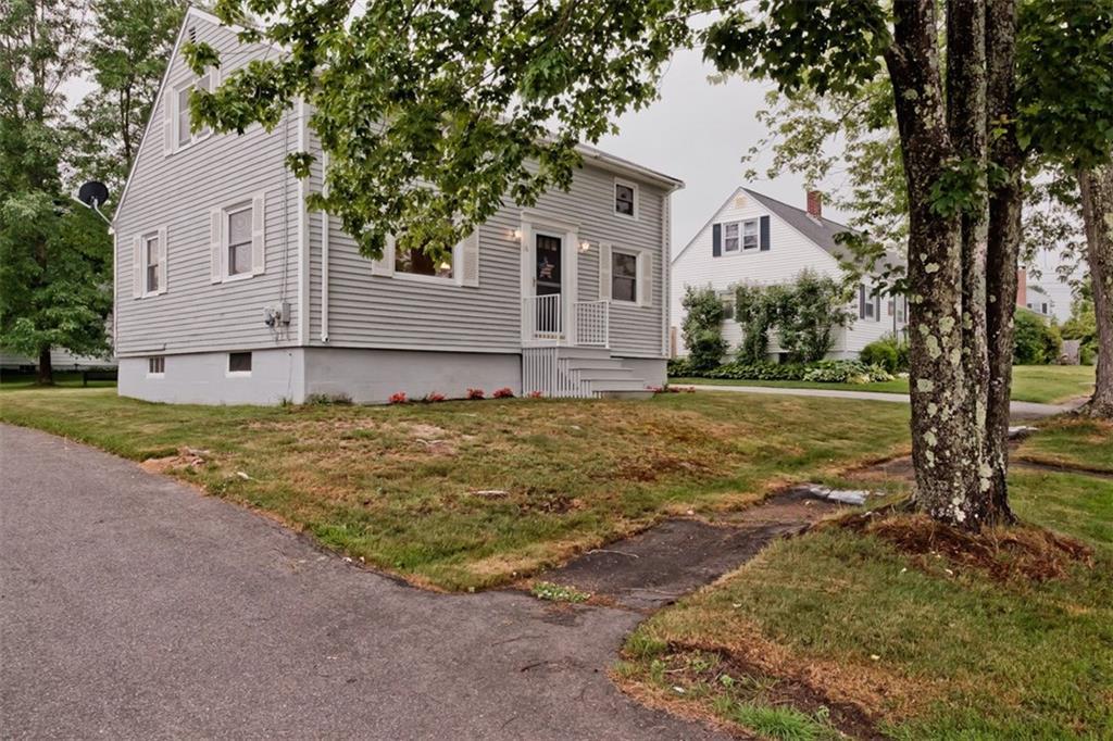 16 David Road Portland, ME 04102 - Photo 3 of 28 Photo